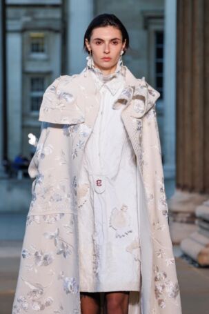 7/104 | Details at Erdem | Spring 2026 | Courtesy of Erdem Details at Erdem | Spring 2026 | Courtesy of Erdem