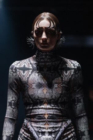 4/29 | Details at Hengdi Wang Spring 2026 | Photo: Marcus Hartelt | Courtesy of Hengdi Wang Details at Hengdi Wang Spring 2026 | Photo: Marcus Hartelt | Courtesy of Hengdi Wang