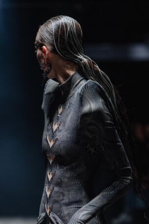 8/29 | Details at Hengdi Wang Spring 2026 | Photo: Marcus Hartelt | Courtesy of Hengdi Wang Details at Hengdi Wang Spring 2026 | Photo: Marcus Hartelt | Courtesy of Hengdi Wang