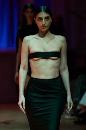 1/64 | Details at Ray Chu Spring 2026 | Photo: Olu Ogunshakin | Courtesy of Ray Chu Details at Ray Chu Spring 2026 | Photo: Olu Ogunshakin | Courtesy of Ray Chu