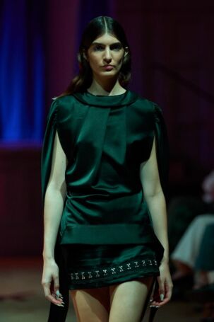 2/64 | Details at Ray Chu Spring 2026 | Photo: Olu Ogunshakin | Courtesy of Ray Chu Details at Ray Chu Spring 2026 | Photo: Olu Ogunshakin | Courtesy of Ray Chu