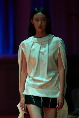 6/64 | Details at Ray Chu Spring 2026 | Photo: Olu Ogunshakin | Courtesy of Ray Chu Details at Ray Chu Spring 2026 | Photo: Olu Ogunshakin | Courtesy of Ray Chu