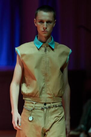 11/64 | Details at Ray Chu Spring 2026 | Photo: Olu Ogunshakin | Courtesy of Ray Chu Details at Ray Chu Spring 2026 | Photo: Olu Ogunshakin | Courtesy of Ray Chu