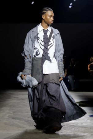 12/16 | YAKU Spring 2026 | Photo: Morgan Williams | Courtesy of YAKU YAKU Spring 2026 | Photo: Morgan Williams | Courtesy of YAKU