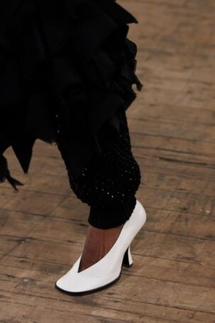 8/132 | Details at DIOTIMA | Spring 2026 | Courtesy of DIOTIMA Details at DIOTIMA | Spring 2026 | Courtesy of DIOTIMA