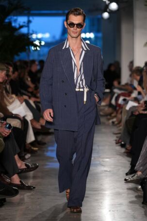 12/45 | Todd Snyder Spring 2026 Menswear | Courtesy of Todd Snyder Todd Snyder Spring 2026 Menswear | Courtesy of Todd Snyder