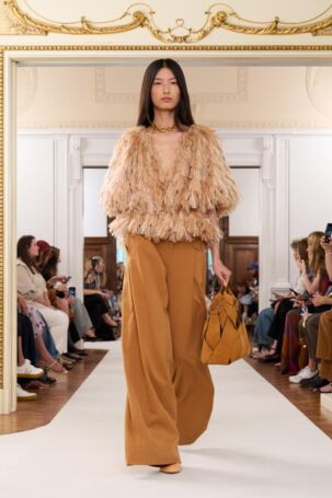 6/57 | Ulla Johnson Spring 2026 | Courtesy of Ulla Johnson Ulla Johnson Spring 2026 | Courtesy of Ulla Johnson