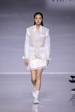 11/36 | PHENOMENON SEEPER | Spring 2026 | Courtesy of PHENOMENON SEEPER PHENOMENON SEEPER | Spring 2026 | Courtesy of PHENOMENON SEEPER