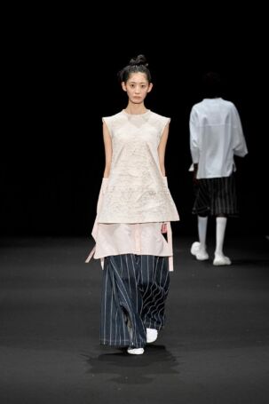 10/19 | CHARINYEH (Global Fashion Collective) Spring 2026 | Photo Credit: JFWO Japan Fashion Week Organization CHARINYEH (Global Fashion Collective) Spring 2026 | Photo Credit: JFWO Japan Fashion Week Organization