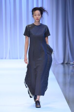 1/12 | Karl Nadales (Bench Design Awards: Philippine Fashion Now) Spring 2026 | Photo Credit: JFWO Japan Fashion Week Organization Karl Nadales (Bench Design Awards: Philippine Fashion Now) Spring 2026 | Photo Credit: JFWO Japan Fashion Week Organization