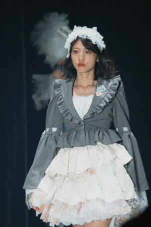 6/35 | Setting at Marronnier College of Fashion Design Spring 2026 | Photo: Miyahara Ryusei | Courtesy of Marronnier College of Fashion Design Setting at Marronnier College of Fashion Design Spring 2026 | Photo: Miyahara Ryusei | Courtesy of Marronnier College of Fashion Design