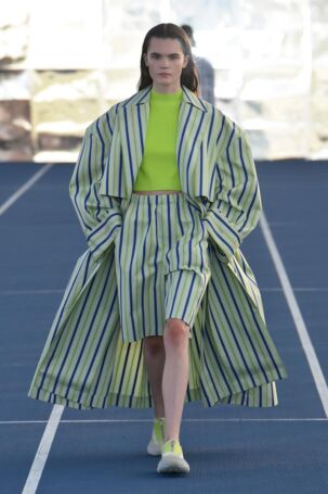 2/45 | någonstans Spring 2026 | Photo Credit: JFWO Japan Fashion Week Organization någonstans Spring 2026 | Photo Credit: JFWO Japan Fashion Week Organization