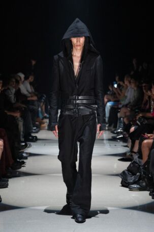 1/28 | ORIMI Spring 2026 | Photo Credit: JFWO Japan Fashion Week Organization ORIMI Spring 2026 | Photo Credit: JFWO Japan Fashion Week Organization