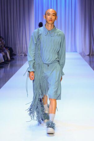 10/12 | Peach Garde (Bench Design Awards: Philippine Fashion Now) Spring 2026 | Photo Credit: JFWO Japan Fashion Week Organization Peach Garde (Bench Design Awards: Philippine Fashion Now) Spring 2026 | Photo Credit: JFWO Japan Fashion Week Organization