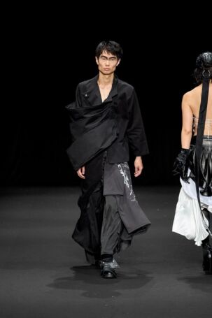 11/14 | SALIM (Global Fashion Collective) Spring 2026 | Photo Credit: JFWO Japan Fashion Week Organization SALIM (Global Fashion Collective) Spring 2026 | Photo Credit: JFWO Japan Fashion Week Organization