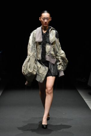 5/23 | Seivson Spring 2026 | Photo Credit: JFWO Japan Fashion Week Organization Seivson Spring 2026 | Photo Credit: JFWO Japan Fashion Week Organization