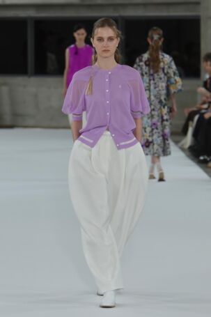7/47 | support surface Spring 2026 | Photo Credit: JFWO Japan Fashion Week Organization support surface Spring 2026 | Photo Credit: JFWO Japan Fashion Week Organization