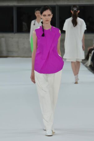 8/47 | support surface Spring 2026 | Photo Credit: JFWO Japan Fashion Week Organization support surface Spring 2026 | Photo Credit: JFWO Japan Fashion Week Organization