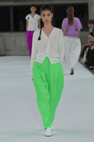 9/47 | support surface Spring 2026 | Photo Credit: JFWO Japan Fashion Week Organization support surface Spring 2026 | Photo Credit: JFWO Japan Fashion Week Organization