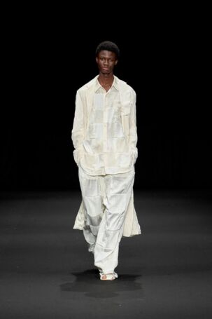 9/15 | TANG TSUNG CHIEN (Global Fashion Collective) Spring 2026 | Photo Credit: JFWO Japan Fashion Week Organization TANG TSUNG CHIEN (Global Fashion Collective) Spring 2026 | Photo Credit: JFWO Japan Fashion Week Organization