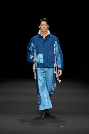 2/14 | Zero Waste Fashion Story Wear (Global Fashion Collective) Spring 2026 | Photo Credit: JFWO Japan Fashion Week Organization Zero Waste Fashion Story Wear (Global Fashion Collective) Spring 2026 | Photo Credit: JFWO Japan Fashion Week Organization