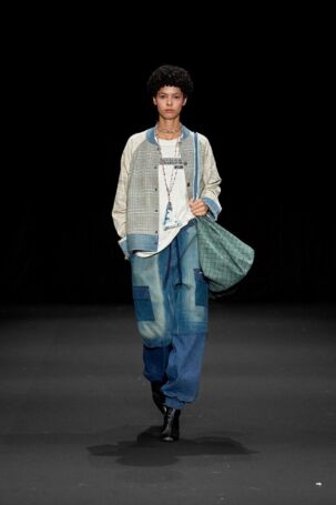 11/14 | Zero Waste Fashion Story Wear (Global Fashion Collective) Spring 2026 | Photo Credit: JFWO Japan Fashion Week Organization Zero Waste Fashion Story Wear (Global Fashion Collective) Spring 2026 | Photo Credit: JFWO Japan Fashion Week Organization