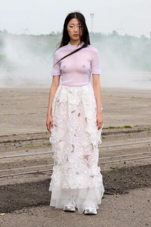 3/36 | Cecilie Bahnsen Spring 2026 | Photo: James Cochrane | Courtesy of Copenhagen Fashion Week Cecilie Bahnsen Spring 2026 | Photo: James Cochrane | Courtesy of Copenhagen Fashion Week