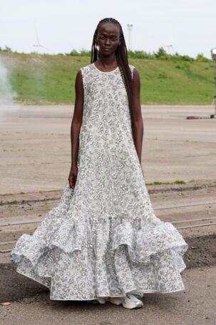 7/36 | Cecilie Bahnsen Spring 2026 | Photo: James Cochrane | Courtesy of Copenhagen Fashion Week Cecilie Bahnsen Spring 2026 | Photo: James Cochrane | Courtesy of Copenhagen Fashion Week