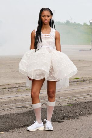 12/36 | Cecilie Bahnsen Spring 2026 | Photo: James Cochrane | Courtesy of Copenhagen Fashion Week Cecilie Bahnsen Spring 2026 | Photo: James Cochrane | Courtesy of Copenhagen Fashion Week