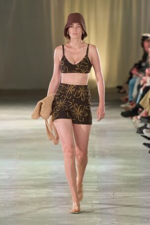 10/32 | CMMN SWDN Spring 2026 | Photo: James Cochrane | Courtesy of Copenhagen Fashion Week CMMN SWDN Spring 2026 | Photo: James Cochrane | Courtesy of Copenhagen Fashion Week