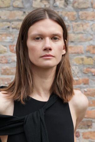 11/32 | Details at Filippa K Spring 2026 | Photo: James Cochrane | Courtesy of Copenhagen Fashion Week Details at Filippa K Spring 2026 | Photo: James Cochrane | Courtesy of Copenhagen Fashion Week