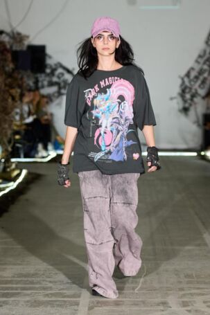 3/33 | Fine Chaos Spring 2026 | Photo: James Cochrane | Courtesy of Copenhagen Fashion Week Fine Chaos Spring 2026 | Photo: James Cochrane | Courtesy of Copenhagen Fashion Week