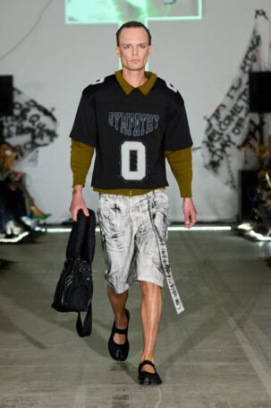 12/33 | Fine Chaos Spring 2026 | Photo: James Cochrane | Courtesy of Copenhagen Fashion Week Fine Chaos Spring 2026 | Photo: James Cochrane | Courtesy of Copenhagen Fashion Week