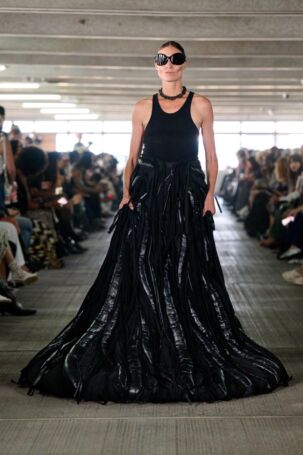 7/25 | Han Kjøbenhavn Spring 2026 | Photo: James Cochrane | Courtesy of Copenhagen Fashion Week Han Kjøbenhavn Spring 2026 | Photo: James Cochrane | Courtesy of Copenhagen Fashion Week