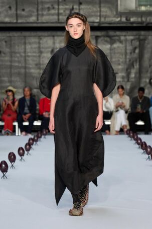 1/56 | Henrik Vibskov Spring 2026 | Photo: James Cochrane | Courtesy of Copenhagen Fashion Week Henrik Vibskov Spring 2026 | Photo: James Cochrane | Courtesy of Copenhagen Fashion Week