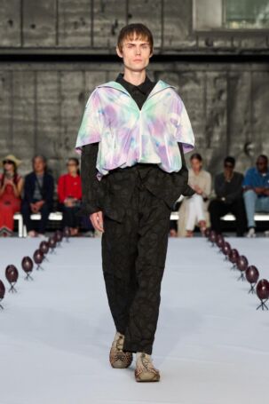 6/56 | Henrik Vibskov Spring 2026 | Photo: James Cochrane | Courtesy of Copenhagen Fashion Week Henrik Vibskov Spring 2026 | Photo: James Cochrane | Courtesy of Copenhagen Fashion Week
