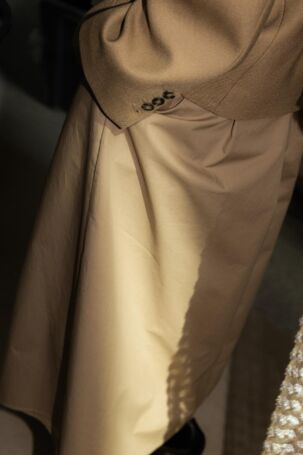12/32 | Backstage at HERSKIND Spring 2026 | Photo: Bryndis Thorsteinsdottir | Courtesy of Copenhagen Fashion Week Backstage at HERSKIND Spring 2026 | Photo: Bryndis Thorsteinsdottir | Courtesy of Copenhagen Fashion Week