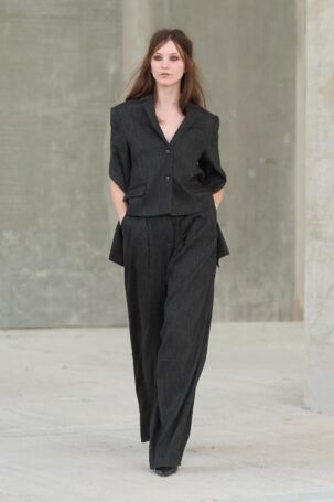 4/36 | Herskind Spring 2026 | Photo: James Cochrane | Courtesy of Copenhagen Fashion Week Herskind Spring 2026 | Photo: James Cochrane | Courtesy of Copenhagen Fashion Week