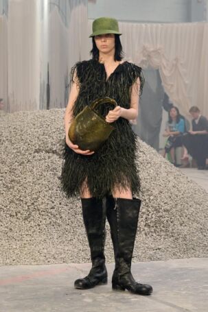9/67 | I A M I S I G O Spring 2026 | Photo: James Cochrane | Courtesy of Copenhagen Fashion Week I A M I S I G O Spring 2026 | Photo: James Cochrane | Courtesy of Copenhagen Fashion Week