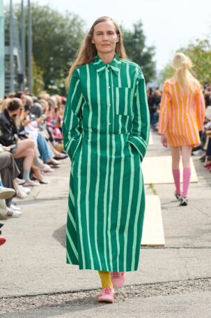 2/28 | Marimekko Spring 2026 | Photo: James Cochrane | Courtesy of Copenhagen Fashion Week Marimekko Spring 2026 | Photo: James Cochrane | Courtesy of Copenhagen Fashion Week