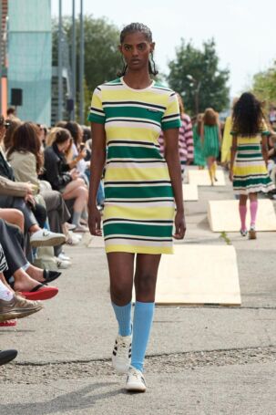 6/28 | Marimekko Spring 2026 | Photo: James Cochrane | Courtesy of Copenhagen Fashion Week Marimekko Spring 2026 | Photo: James Cochrane | Courtesy of Copenhagen Fashion Week