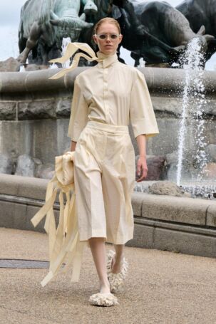 5/30 | MKDT Studio Spring 2026 | Photo: James Cochrane | Courtesy of Copenhagen Fashion Week MKDT Studio Spring 2026 | Photo: James Cochrane | Courtesy of Copenhagen Fashion Week