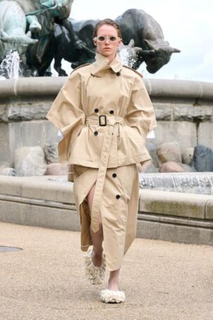 10/30 | MKDT Studio Spring 2026 | Photo: James Cochrane | Courtesy of Copenhagen Fashion Week MKDT Studio Spring 2026 | Photo: James Cochrane | Courtesy of Copenhagen Fashion Week