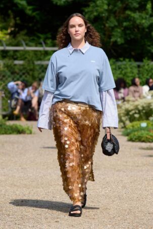 9/54 | Munthe Spring 2026 | Photo: James Cochrane | Courtesy of Copenhagen Fashion Week Munthe Spring 2026 | Photo: James Cochrane | Courtesy of Copenhagen Fashion Week