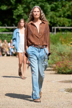 11/54 | Munthe Spring 2026 | Photo: James Cochrane | Courtesy of Copenhagen Fashion Week Munthe Spring 2026 | Photo: James Cochrane | Courtesy of Copenhagen Fashion Week