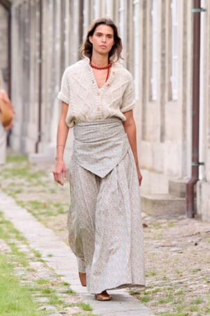 12/41 | Skall Studio Spring 2026 | Photo: James Cochrane | Courtesy of Copenhagen Fashion Week Skall Studio Spring 2026 | Photo: James Cochrane | Courtesy of Copenhagen Fashion Week
