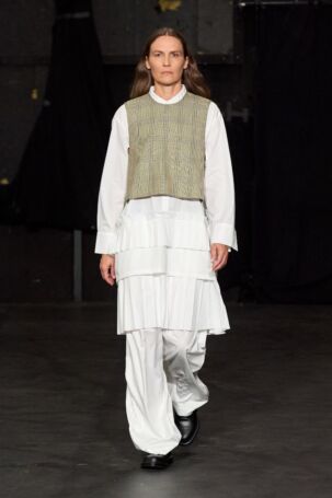 4/23 | STEL Spring 2026 | Photo: James Cochrane | Courtesy of Copenhagen Fashion Week STEL Spring 2026 | Photo: James Cochrane | Courtesy of Copenhagen Fashion Week