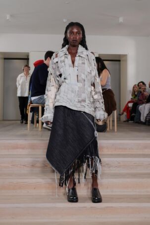 1/18 | Stem Spring 2026 | Photo: James Cochrane | Courtesy of Copenhagen Fashion Week Stem Spring 2026 | Photo: James Cochrane | Courtesy of Copenhagen Fashion Week