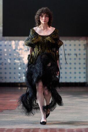 2/86 | Swedish School of Textiles Spring 2026 | Photo: James Cochrane | Courtesy of Copenhagen Fashion Week Swedish School of Textiles Spring 2026 | Photo: James Cochrane | Courtesy of Copenhagen Fashion Week