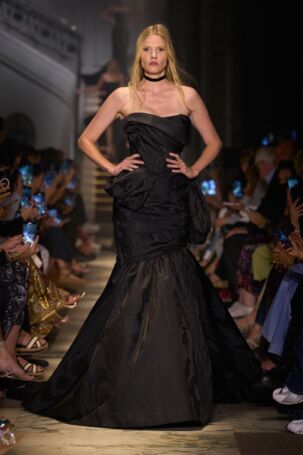 1/58 | Elie Saab | Fall 2025 Haute Couture | Courtesy of Elie Saab Elie Saab | Fall 2025 Haute Couture | Courtesy of Elie Saab